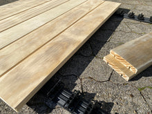 Load image into Gallery viewer, Accoya Terrassendiele Holzterrasse selber montieren Bausatz