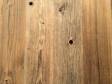 Lade das Bild in den Galerie-Viewer, Altholz sonnenverbrannt 15cm Paneele Fixbreiten 1,2m Fichte braun