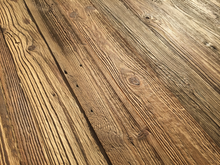 Lade das Bild in den Galerie-Viewer, Altholz sonnenverbrannt 15cm Paneele Fixbreiten 1,2m Fichte braun
