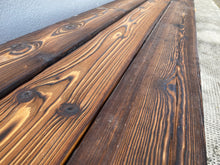 Lade das Bild in den Galerie-Viewer, Gebrannte Balken Fichte braun 45 x 120mm