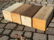 Lade das Bild in den Galerie-Viewer, Altholz Balken nach Maß laminiert (Altholz Optik)