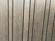 Lade das Bild in den Galerie-Viewer, Fassade 3 Breiten Bambus x treme Wandverkleidung dunkel Vario