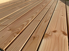 Lade das Bild in den Galerie-Viewer, Douglasie Rhombus 21 x 52mm Leiste 15° einfach klicken