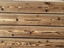 Load image into Gallery viewer, Fichte braun gebrannt 120 x 20mm Muster