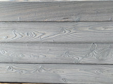 Load image into Gallery viewer, Lärche dunkel grau geflammt gebrannte 90, 120, 145mm x 18mm