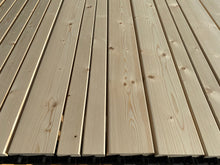 Lade das Bild in den Galerie-Viewer, Nordische Fichte Rhombus 21 x 52mm Leiste 15° einfach klicken