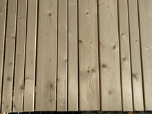 Lade das Bild in den Galerie-Viewer, Nordische Fichte Rhombus 21 x 52mm Leiste 15° einfach klicken