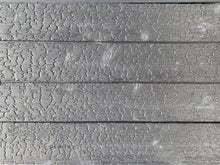 Load image into Gallery viewer, Yakisugi Lärche schwarz geflammt gebrannte 90, 120, 145mm x 18mm