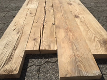 Lade das Bild in den Galerie-Viewer, Altholz Fichte gehackt 20cm 1,2m Paneele Fixbreiten