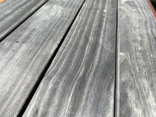 Lade das Bild in den Galerie-Viewer, Accoya grey Holzterrassen Diele verdeckt montiert ohne Schrauben