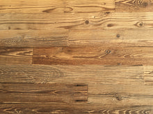 Lade das Bild in den Galerie-Viewer, Altholz Fichte sonnenverbrannt braun Fixbreiten schlichter feuerhemmend
