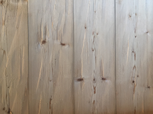 Lade das Bild in den Galerie-Viewer, Fichte gehackt & gebürstet Nut & Feder 285mm breit