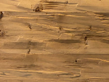 Lade das Bild in den Galerie-Viewer, Thermofichte gehackt & gebürstet Glattkant Wandverkleidung