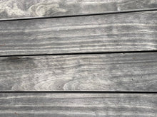 Lade das Bild in den Galerie-Viewer, Accoya grey Holzterrassen Diele verdeckt montiert ohne Schrauben