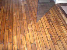 Lade das Bild in den Galerie-Viewer, Teak mit Gummifuge