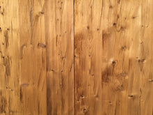 Lade das Bild in den Galerie-Viewer, Thermofichte gehackt & gebürstet Wandverkleidung