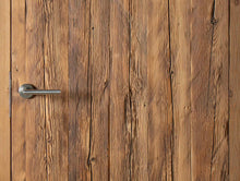 Lade das Bild in den Galerie-Viewer, Altholz Zimmertüre gehackt Fichte Oberfläche grob