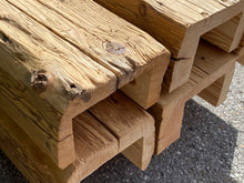 Lade das Bild in den Galerie-Viewer, Altholz Balken U Form bis 14cm