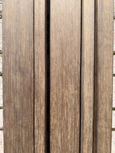 Load image into Gallery viewer, Bambus dunkel 3D Wandverkleidung geclipst Fassade
