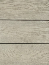 Lade das Bild in den Galerie-Viewer, Millboard Limed Oak Terrassendiele 176mm
