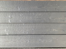 Lade das Bild in den Galerie-Viewer, Rhombusleiste Lärche schwarz farbstabil gebrannt 90, 120, 145 x 20mm
