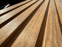 Lade das Bild in den Galerie-Viewer, Fassade Sichtschutz triple 3 fach Rhombus Thermo Frake Wandverkleidung  20 x 140mm
