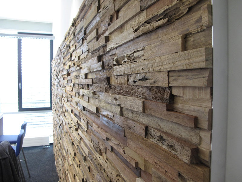 Holz Wandverkleidung dunkel rustikal 3D Paneele Hartholz